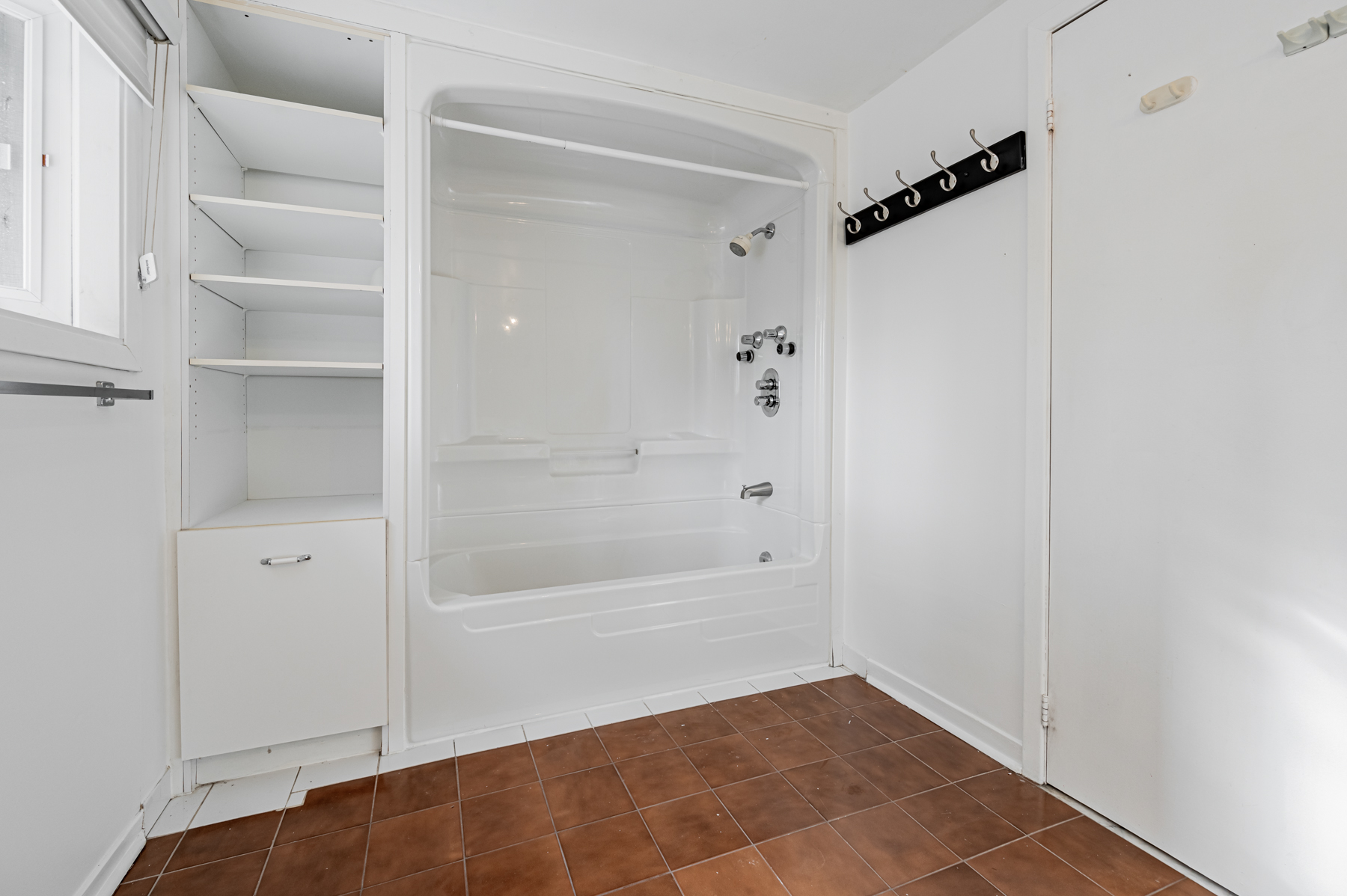 49 Granby Street Primary Room Ensuite Bathtub with body sprays 16 web 1 12