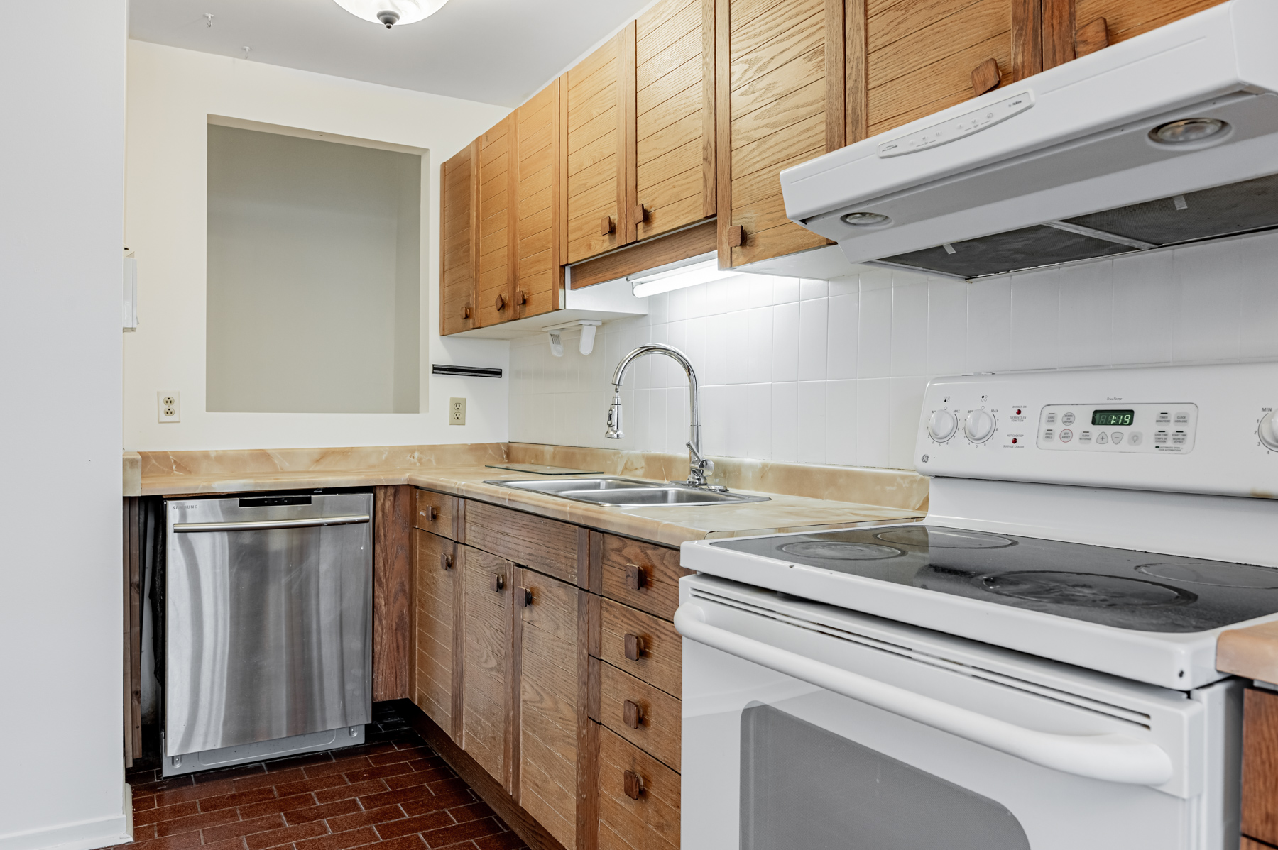 49 Granby Street kitchen red tiles wood cabinets 5 web 1 9